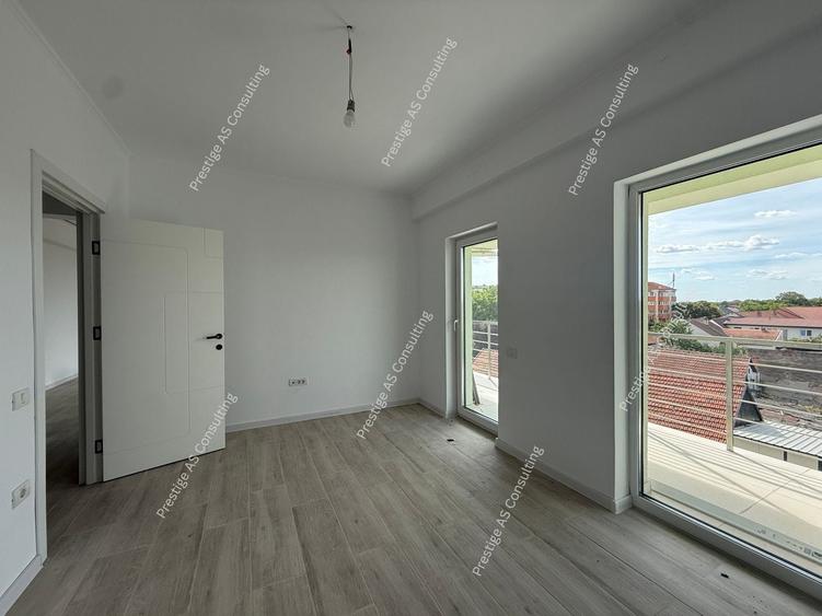 Apartament cu 2 camere în Mircea cel Bătrân
