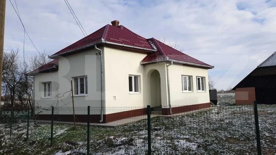 Casă individuală cu 3 camere cu Teren 2050 Mp în Exterior Est