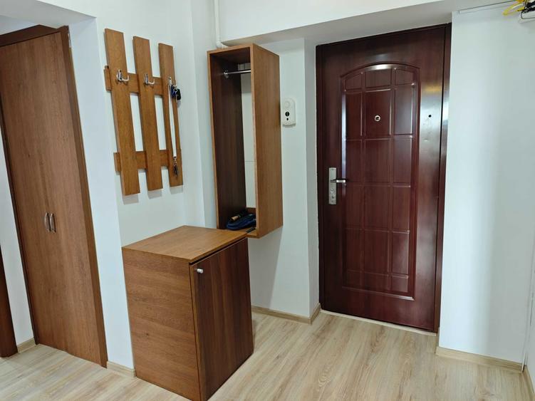 Apartament cu 2 camere decomandat în Dacia