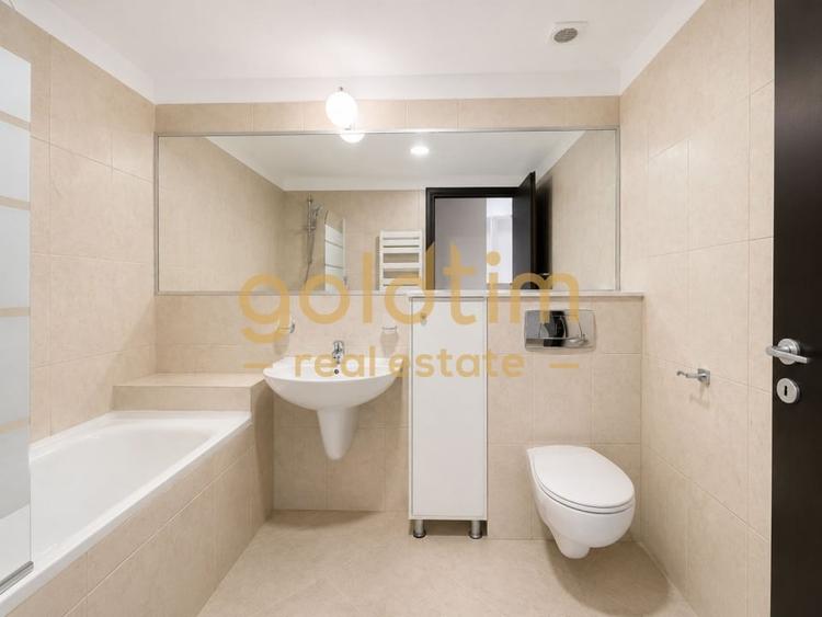 Apartament cu 3 camere semidecomandat în Herăstrău