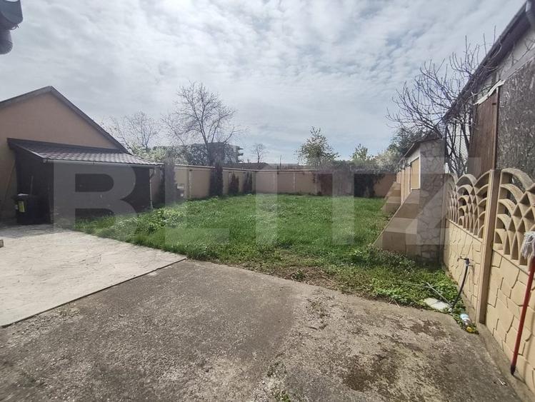 Casă individuală cu 5 camere cu Canalizare în Iosia