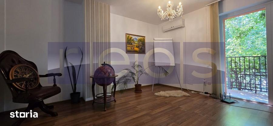 Casă cu 7 camere cu Teren 320 Mp în Pantelimon