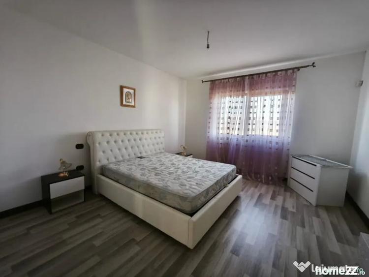 Casă cu 5 camere cu Teren 1792 Mp în Mitocu Dragomirnei