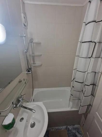 Apartament cu 2 camere nedecomandat, mobilat în Tătărași