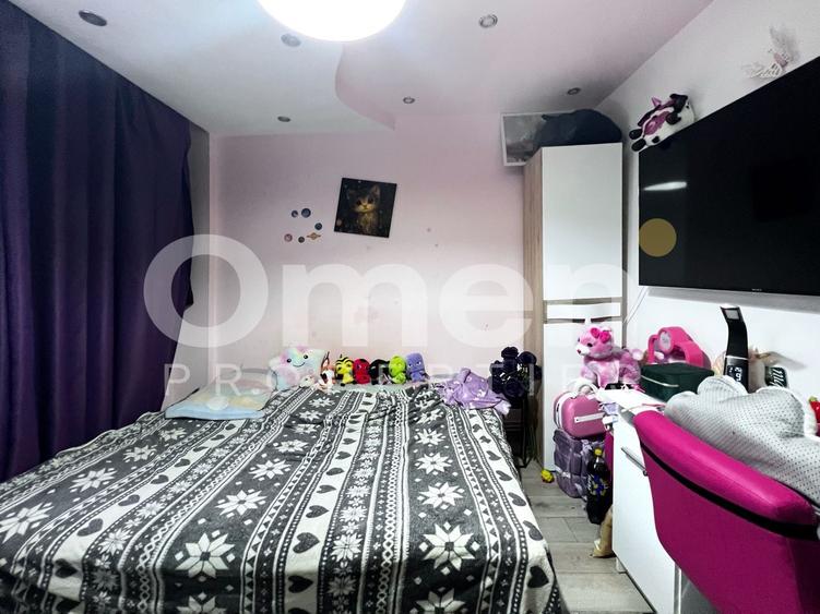 Apartament cu 3 camere decomandat, mobilat în Central