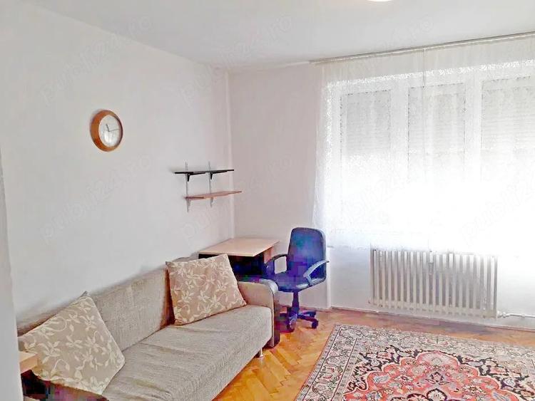 Garsonieră semidecomandată în Semicentral