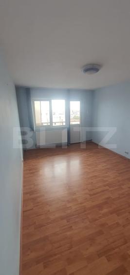 Apartament cu 2 camere decomandat în Vest