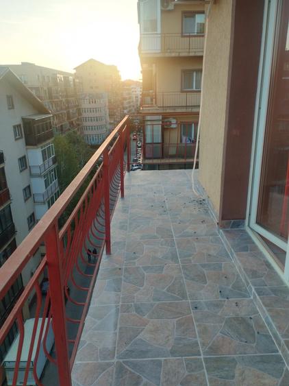 Apartament cu 2 camere semidecomandat, mobilat în Militari