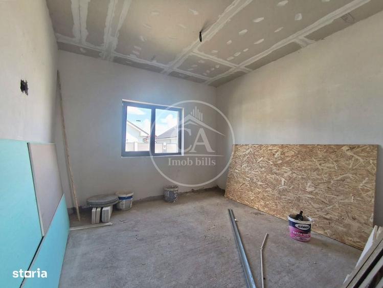 Casă cu 4 camere decomandat cu Teren 397 Mp în Oșorhei