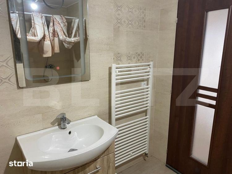 Casă cu 5 camere cu Teren 7100 Mp în Salva
