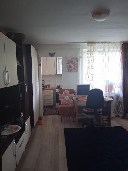 Garsonieră semidecomandată în Central