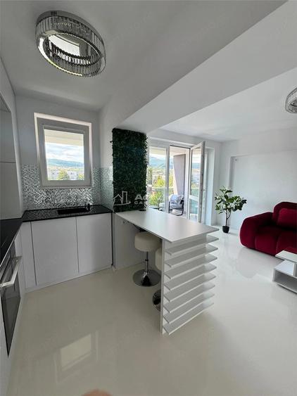 Apartament cu 2 camere decomandat în 22 Decembrie