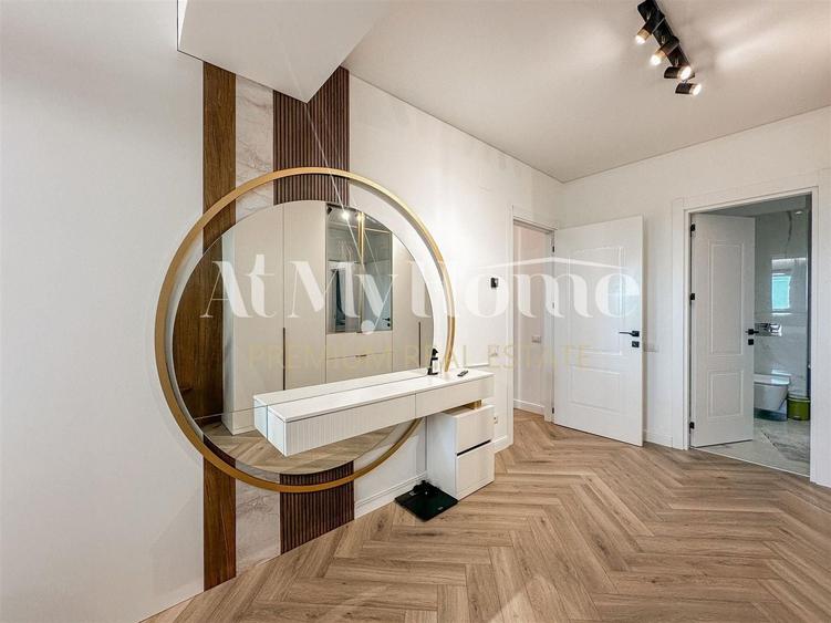 Apartament cu 3 camere decomandat, mobilat în Pipera