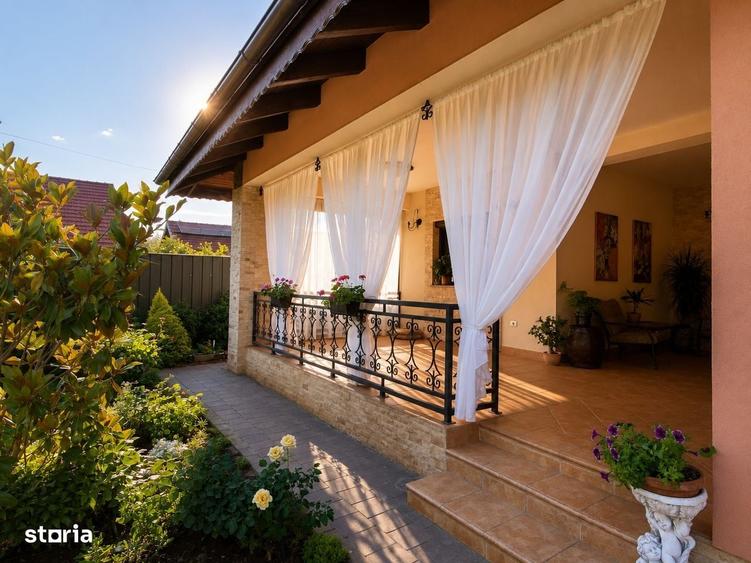 Casă cu 4 camere în Remetea Mare