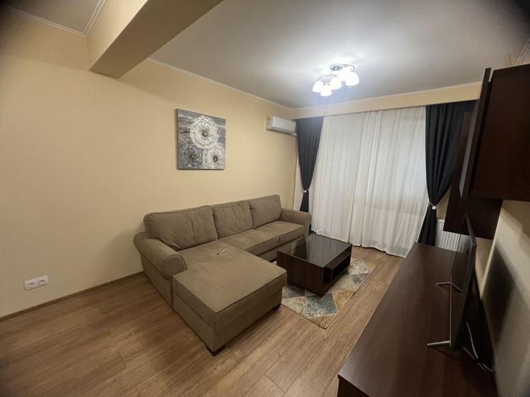Apartament cu 2 camere decomandat în Decebal