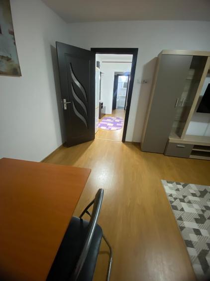 Apartament cu 2 camere decomandat în Mioriței
