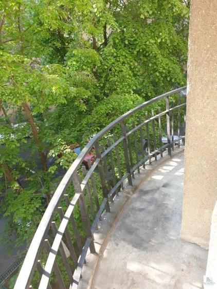 Apartament cu 2 camere decomandat în Crângași