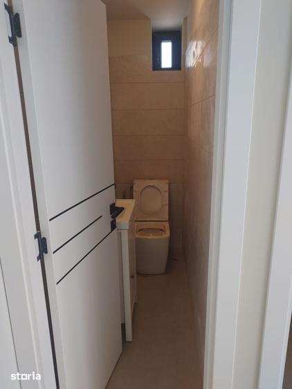 Spatiu comercial/ birouri - 5