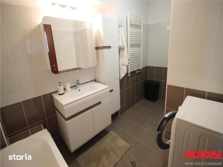 Apartament cu 3 camere decomandat în Mioriței