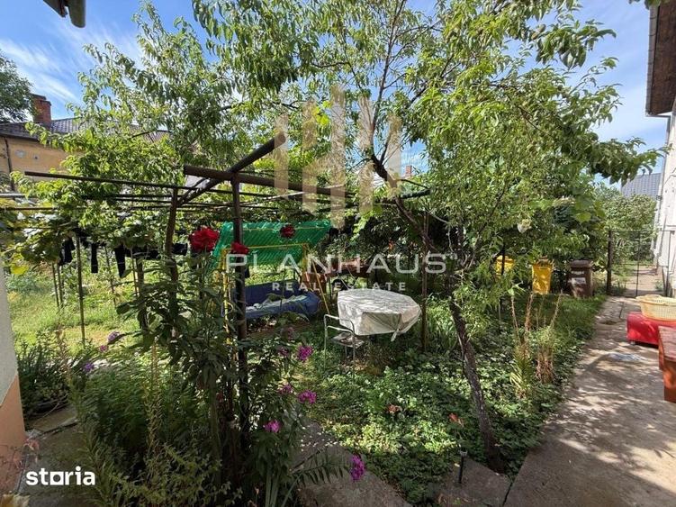 Apartament cu 4 camere în Valea Roșie