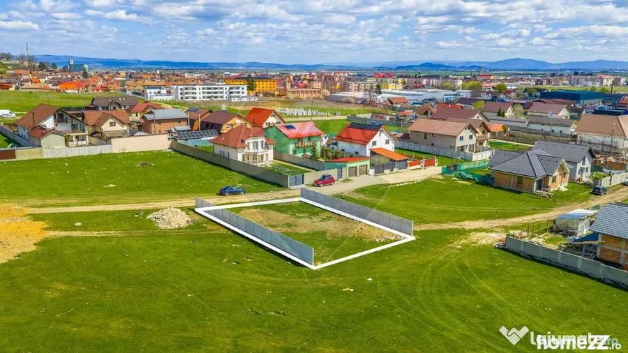 Teren în Nord