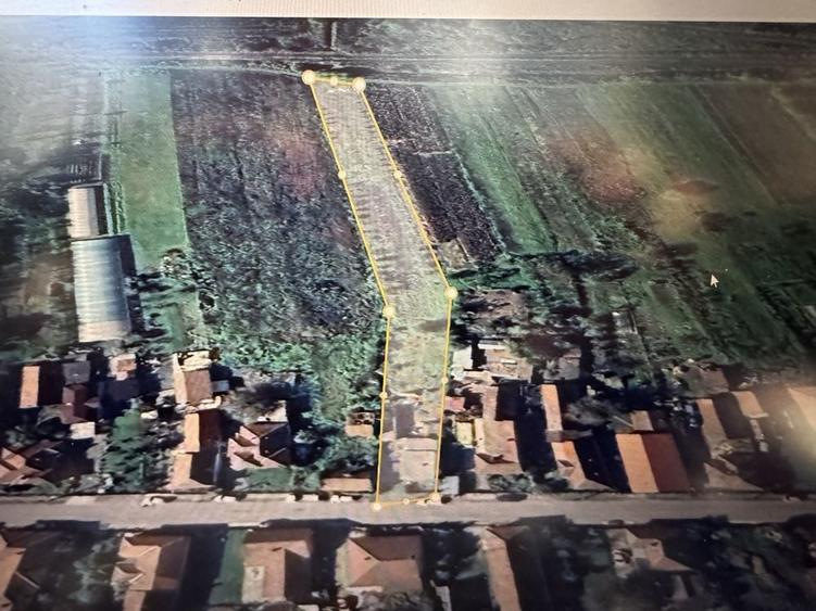 Casă cu 3 camere în Central
