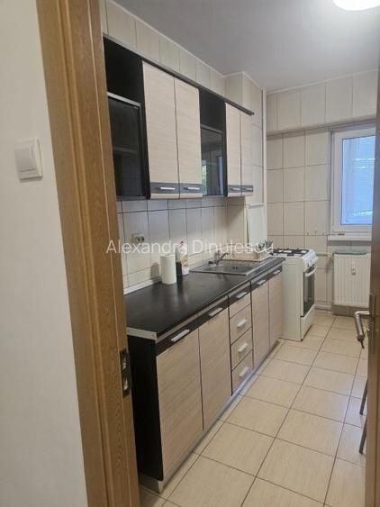 Apartament cu 2 camere decomandat în Sebastian