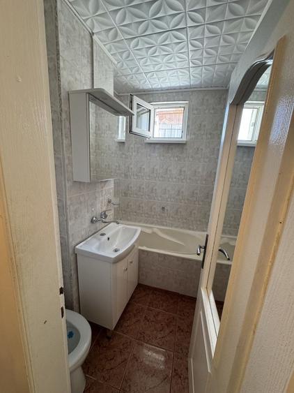 Apartament cu 2 camere decomandat în Dărmănești