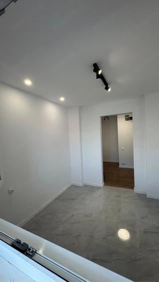 Apartament cu 3 camere decomandat în Ștefan cel Mare