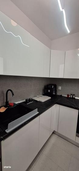 Apartament cu 2 camere decomandat în Străulești