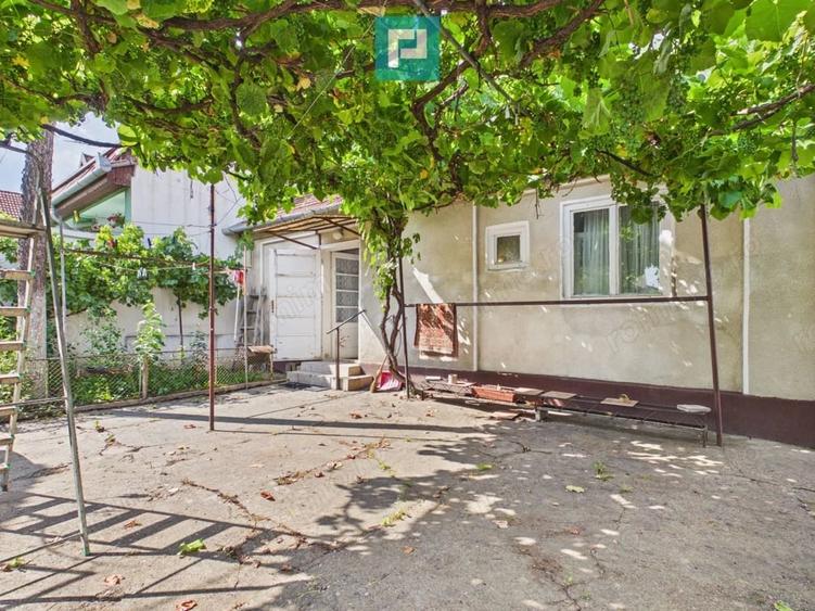 Casă cu 3 camere cu Teren 436 Mp în Pârneava