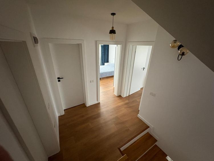 Duplex cu 4 camere cu Teren 275 Mp în Berceni