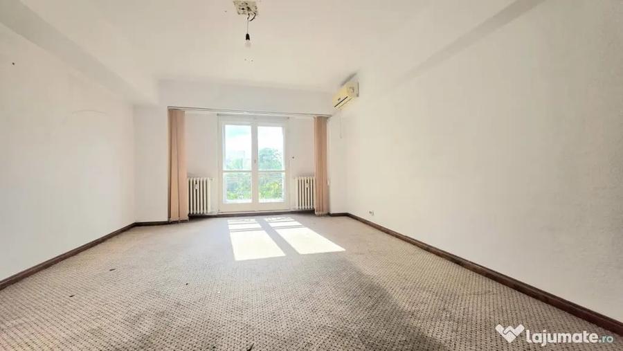 Apartament cu 4 camere decomandat în Unirii