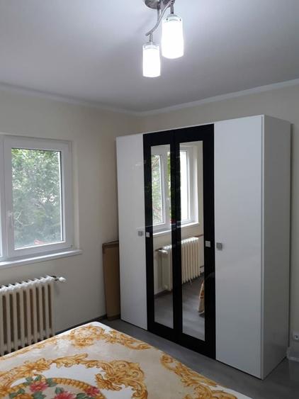 Inchiriez apartament in cirie oradea - 2