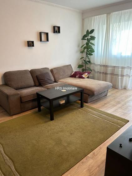 Apartament cu 4 camere decomandat în Morarilor