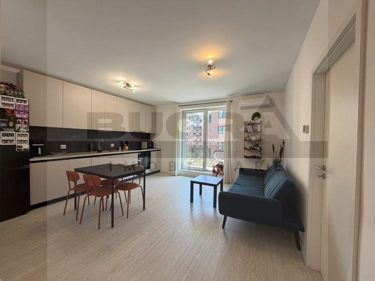 Apartament cu 2 camere semidecomandat în Chinteni