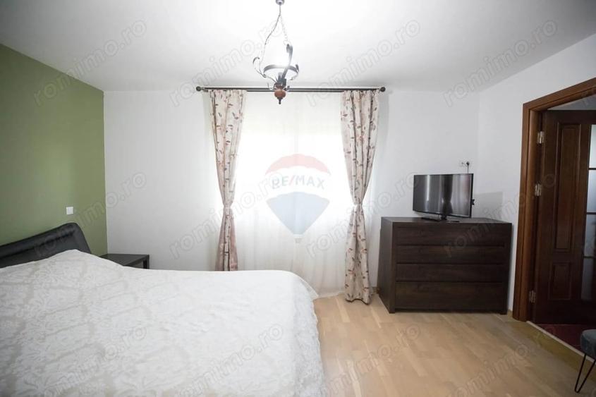 Casă cu 8 camere cu Teren 2130 Mp în Nistorești