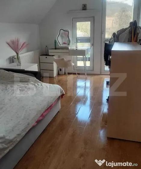 Casă cu 4 camere cu Teren 291 Mp în Budiu Mic