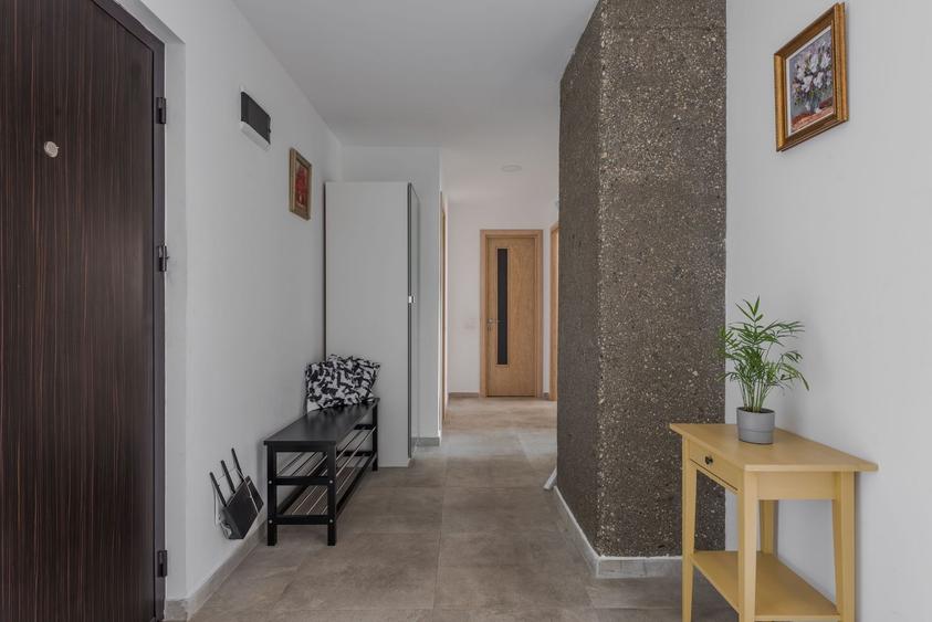 Apartament cu 3 camere decomandat în Grozăvești