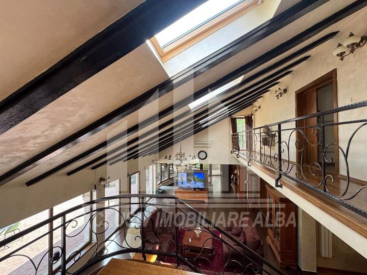 Casă individuală cu 5 camere cu Piscina în Micești