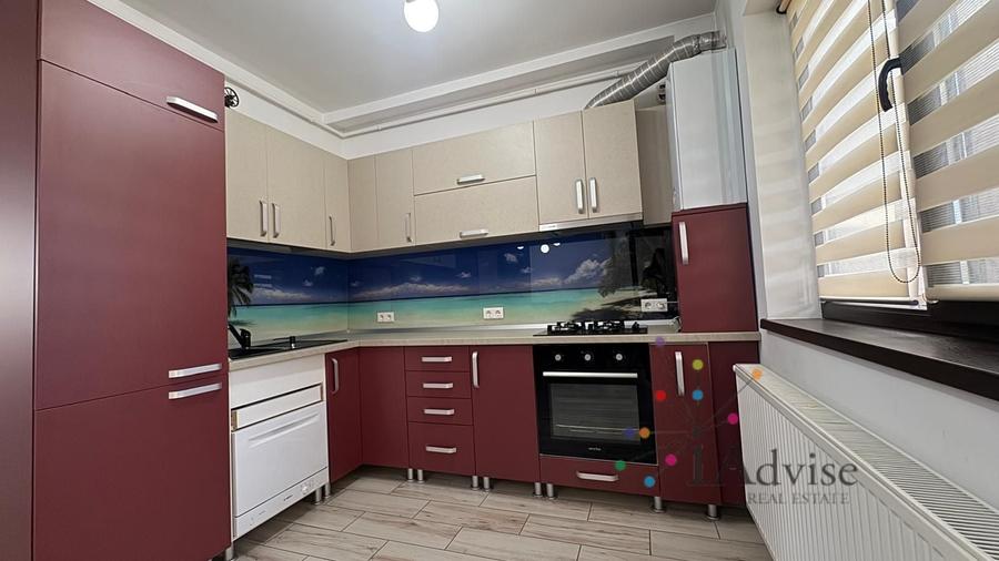 Casă cu 4 camere cu Canalizare în Hărman
