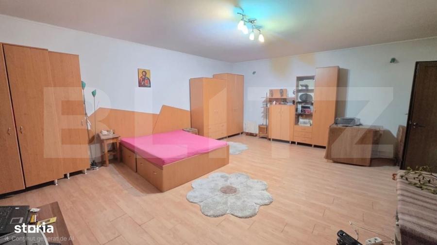Casă cu 4 camere cu Teren 300 Mp în Central