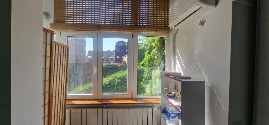 Apartament cu 2 camere decomandat în Universitate