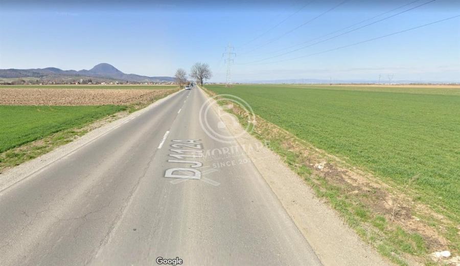 Teren Construcții extravilan de 21280 mp, în Vulcan