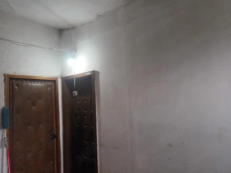 Spațiu comercial, de 44 mp, în Piscu Vechi