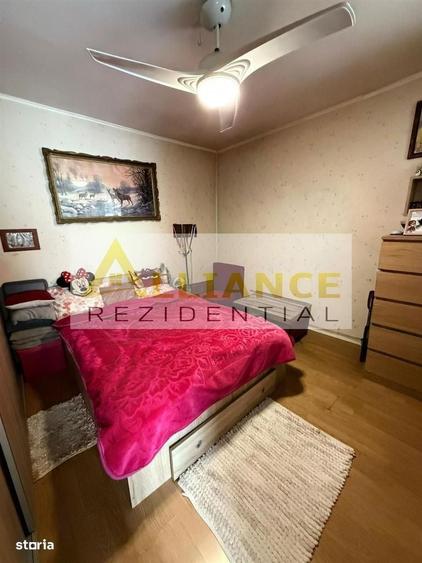 Casă cu 4 camere în Cățelu