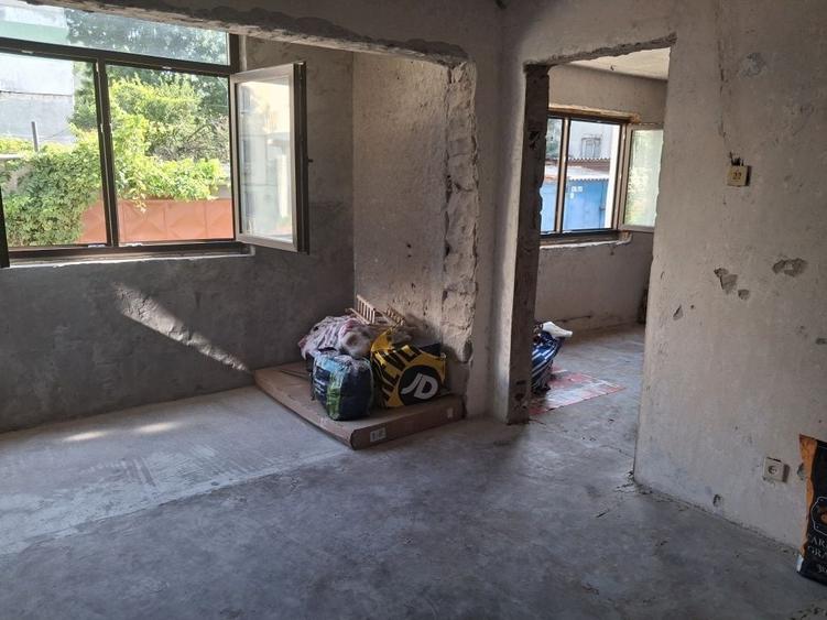 Apartament cu 2 camere nedecomandat în Grăniceru