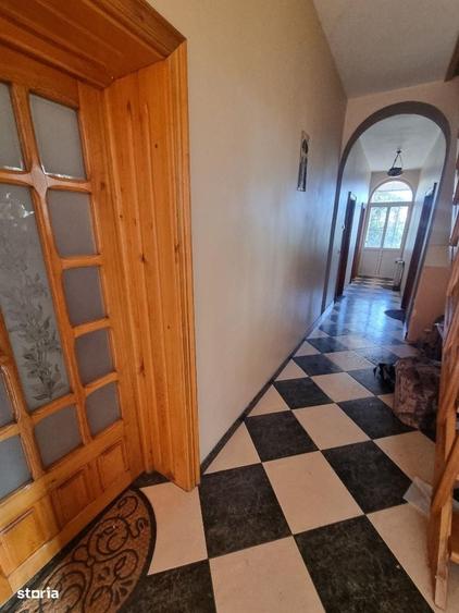 Casă cu 4 camere în Ultracentral
