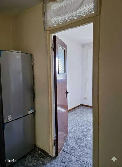 Apartament cu 3 camere decomandat, mobilat în Berceni — fotografia 3