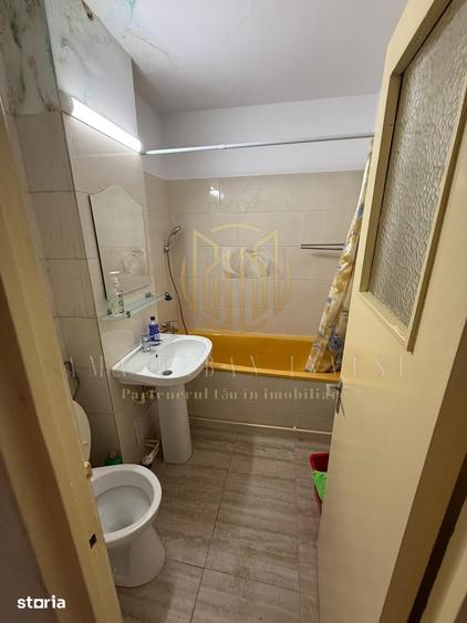 Apartament cu 3 camere decomandat în Obor